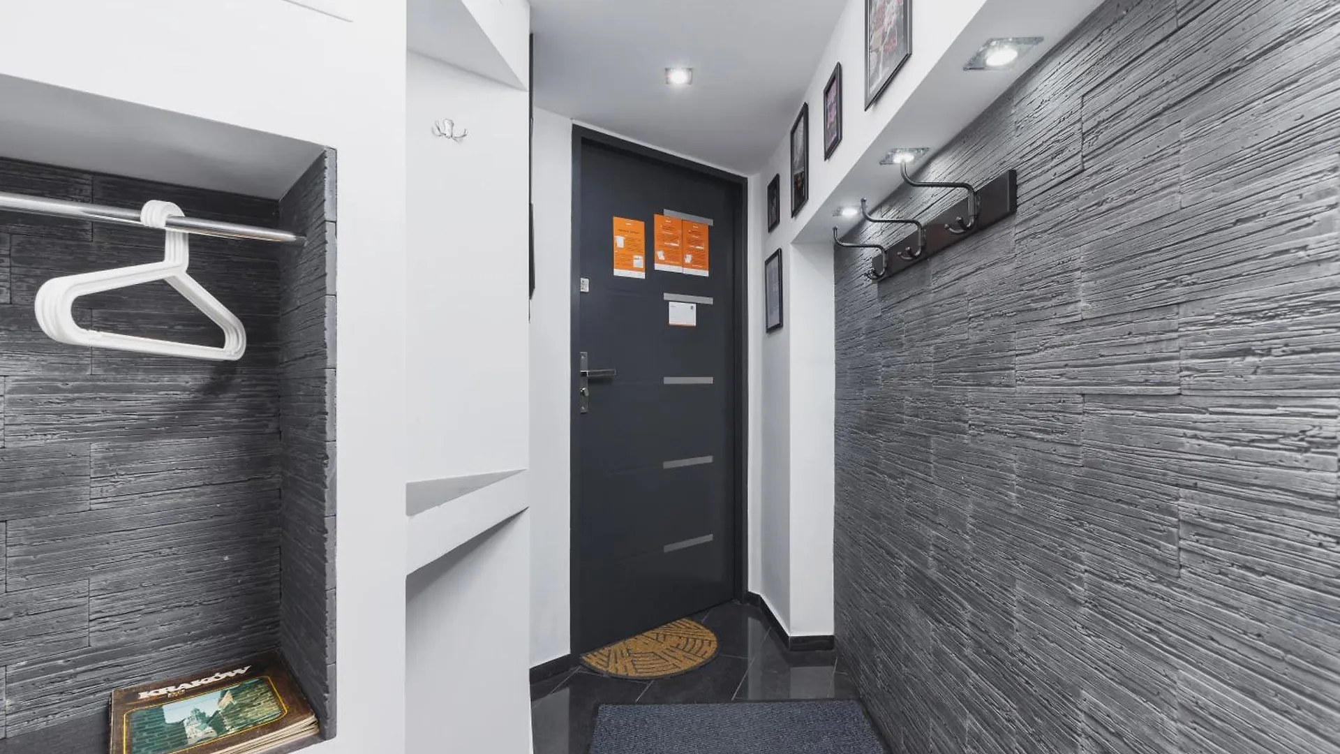 Apartment Lubelska Krakow By Noclegi Renters 0*,