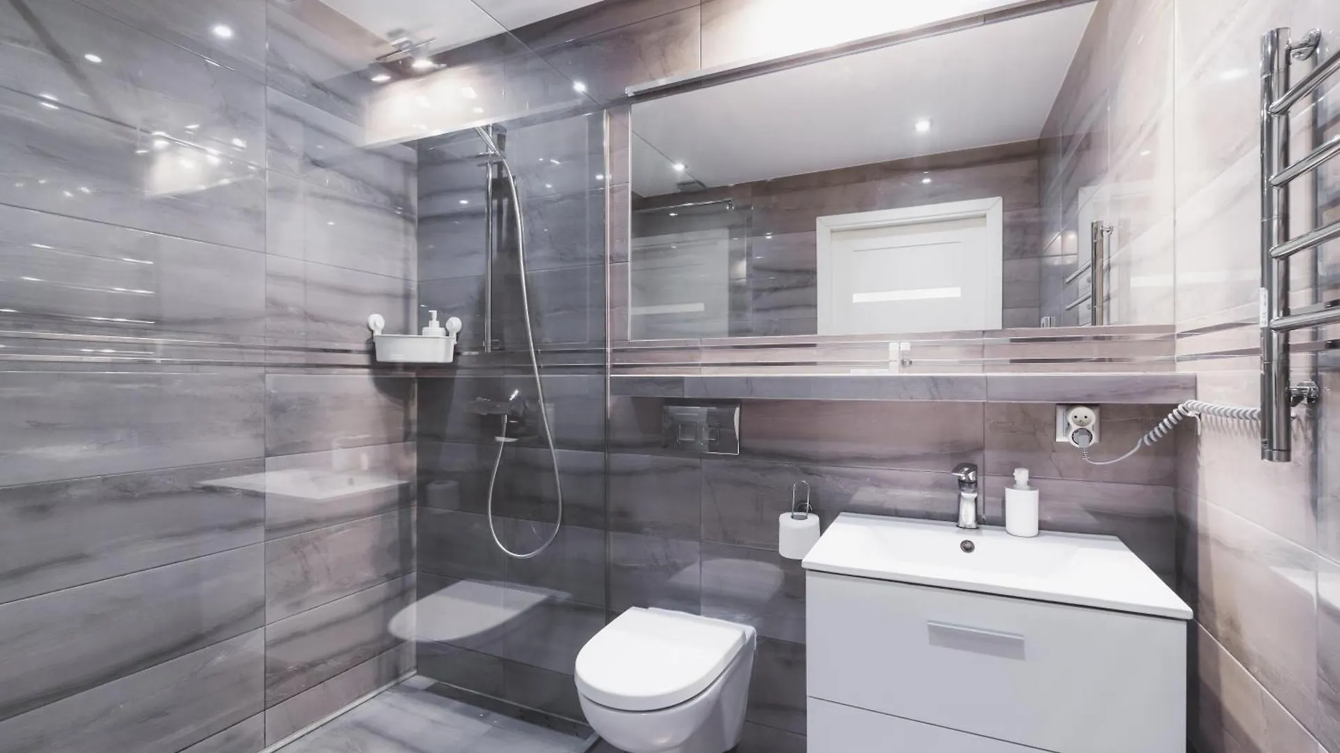 Apartment Lubelska Krakow By Noclegi Renters Poland